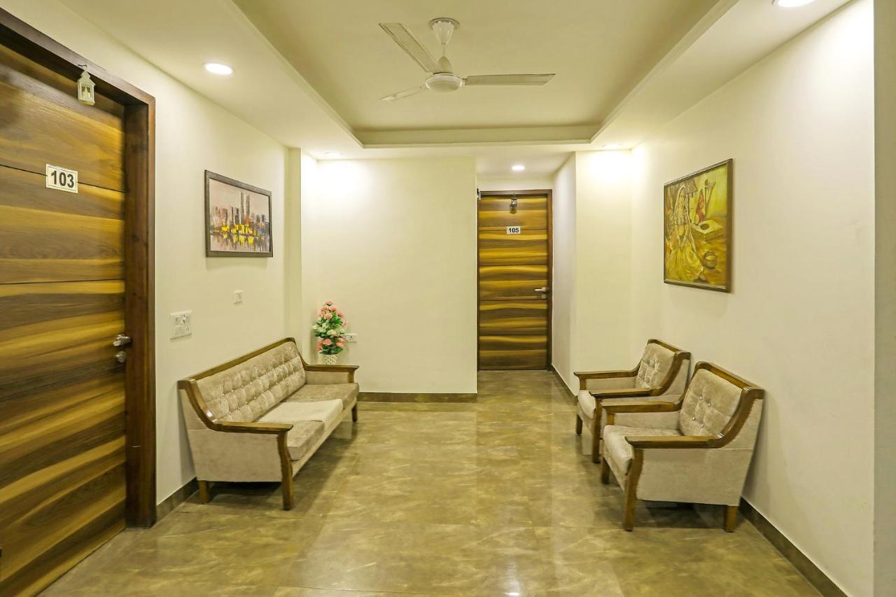Fabhotel White House Bnb - Nr Yashobhoomi Convention Centre Delhi  Eksteriør billede