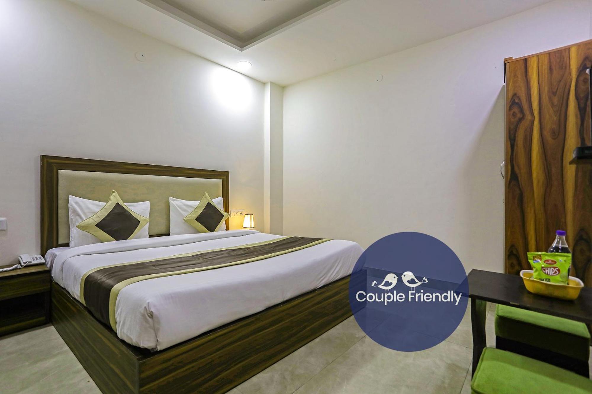 Fabhotel White House Bnb - Nr Yashobhoomi Convention Centre Delhi  Eksteriør billede